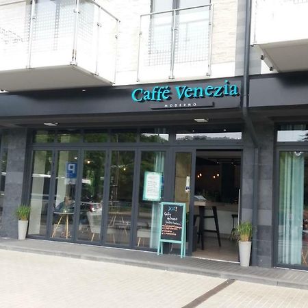 Apartament Dla Ciebie Z Tarasem I Garazem Kołobrzeg Buitenkant foto