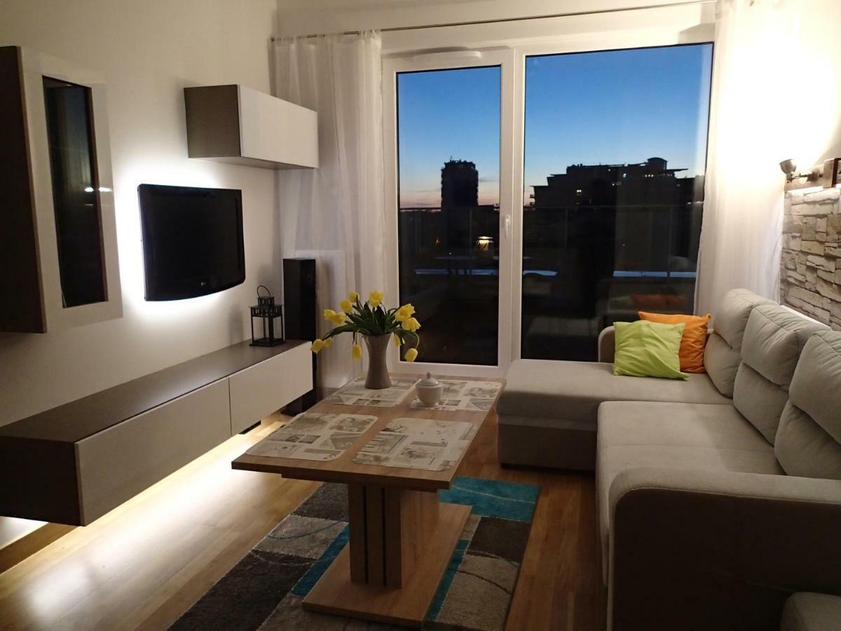 Apartament Dla Ciebie Z Tarasem I Garazem Kołobrzeg Buitenkant foto